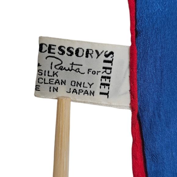 Vintage Oscar de La Rauta 100% Silk Paisley and Floral Scarf 31" x 31" Japan - Picture 4 of 6